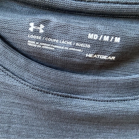 Under Armour Womens Workout shirt Loose Heatgear size medium - Picture 6 of 8